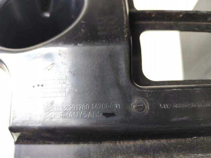 DROIT GLISSIÈRE ARRIÈRE PARE-CHOCS VOLVO XC60 4884490 2.4L DIESEL 2009