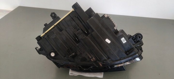 PHARE AVANT COMPLET LED AUDI Q4 SQ4 MATRIX 89A E-TRON COMPLÈTE