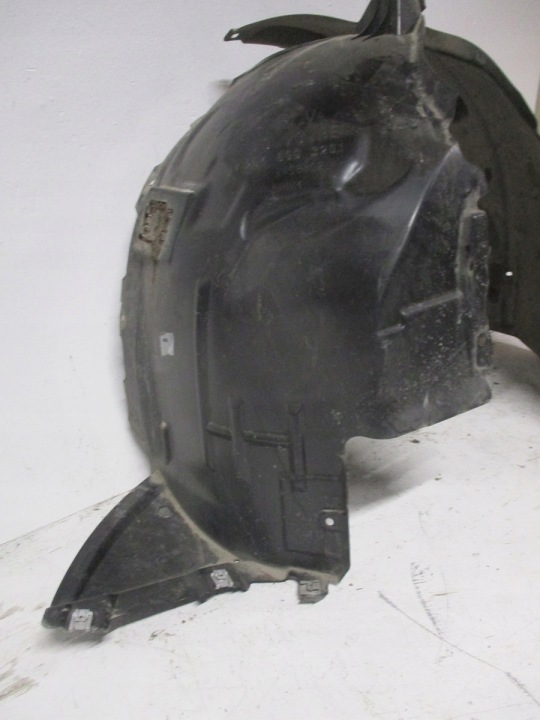 PASSAGE DE ROUE MERCEDES GLC A254 A2546903301 A2546903401