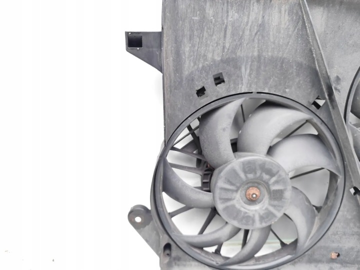 CHRYSLER 300C PROTECTION VENTILATEUR RADIATEUR 3.0 CRD DIESEL 160KW (218 HP)