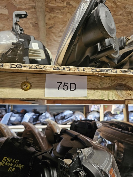 OPEL CORSA C 00-09R PHARE AVANT AVANT DROITE EUROPE EUROPE