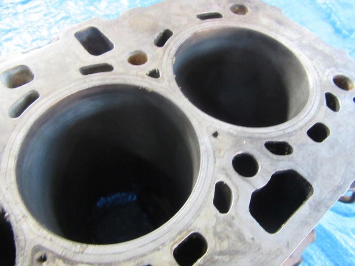 BMW 5 F11 2.0D 2013 BLOC MOTEUR 781059607