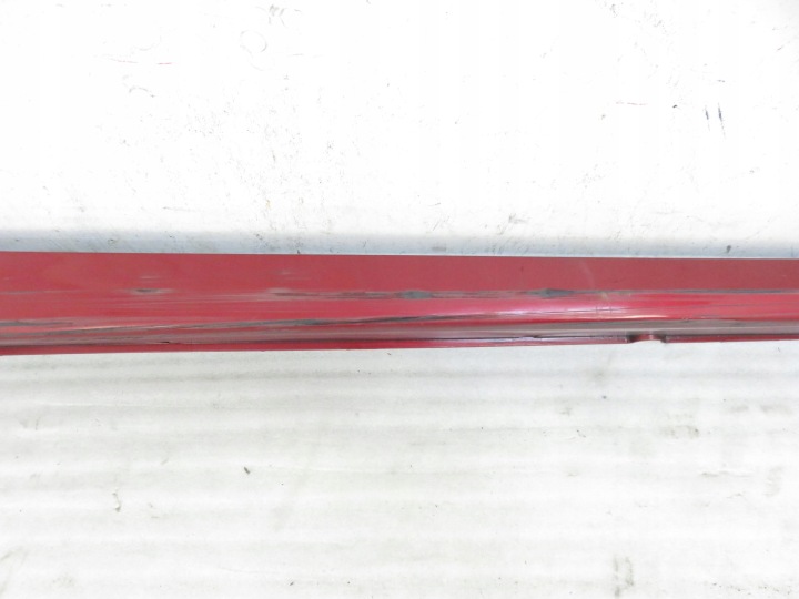 MOULURE SEUIL DROITE HYUNDAI SONATA VI (YF) TR2