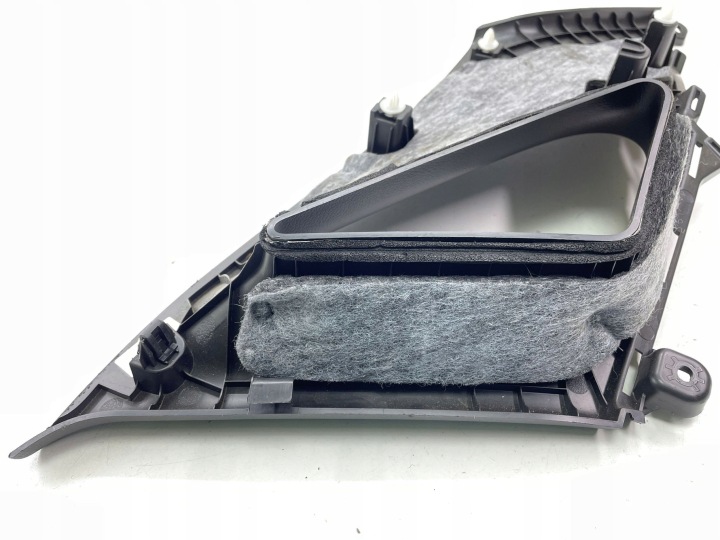 HYUNDAI I30 2013 GAUCHE CÔTÉ PROTECTION CENTRALE MONTANTS C