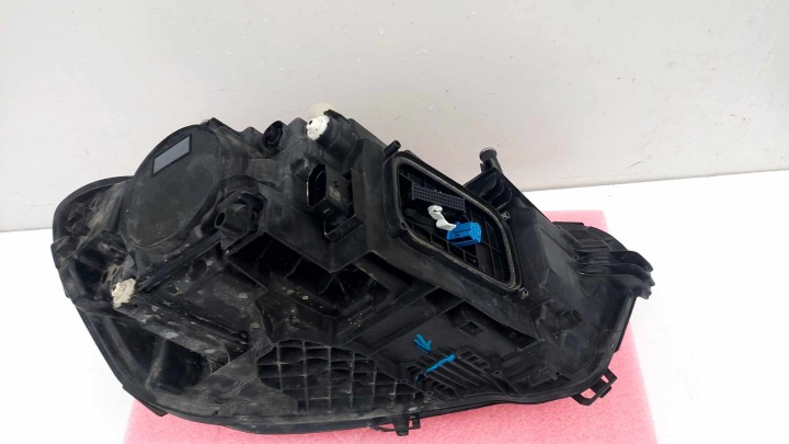 MERCEDES CLA W118 PHARE GAUCHE AVANT AVANT MULTIBEAM 1315