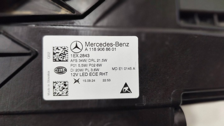 MERCEDES-BENZ CLA C118 X118 PHARE AVANT GAUCHE LED HIGH PERFORMANCE