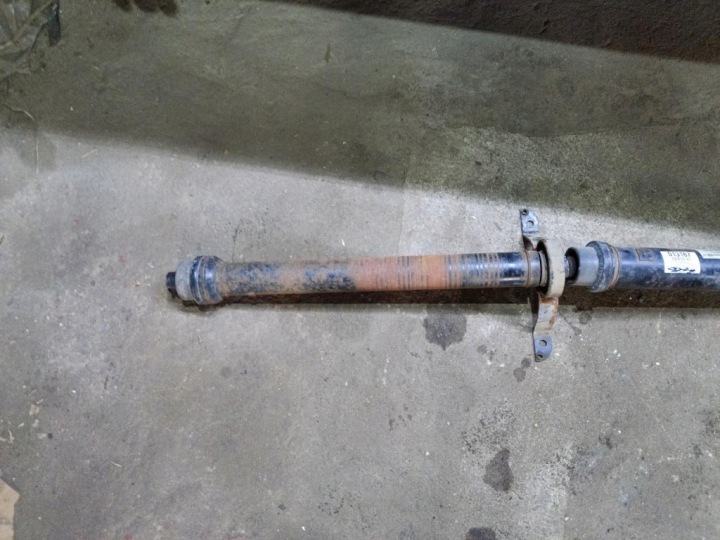 AUDI OE 8K0521101G ARBRE DE TRANSMISSION