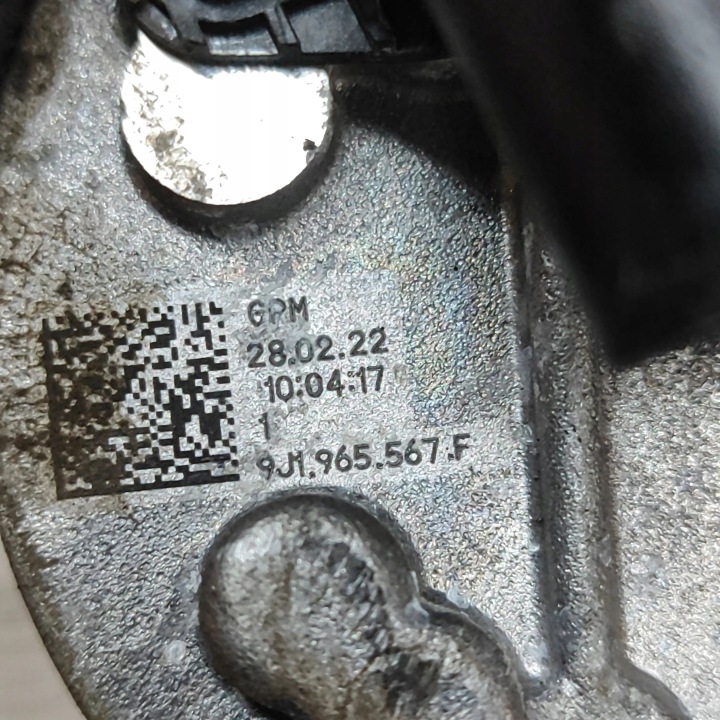 PORSCHE TAYCAN 9J1 2022 POMPE CIRCULATION CIRCULATION EAU