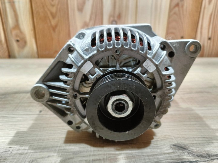 HELLA KGAA HUECK CO. HELLA 8EL 011 710-371