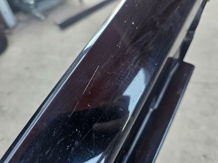 AUDI A4 B6 MOULURE SEUIL REVÊTEMENT GAUCHE 8E0853859