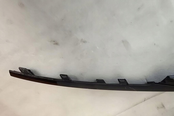 GRILLE PARE-CHOCS CENTRALE VOLVO 31455656 2.0L GASOLINE 2019