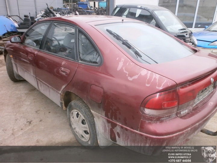 MAZDA 626 VITRE VITRES CWIERCOWEGO NAROZNEGO ARRIÈRE GAUCHE 1993 2.0L