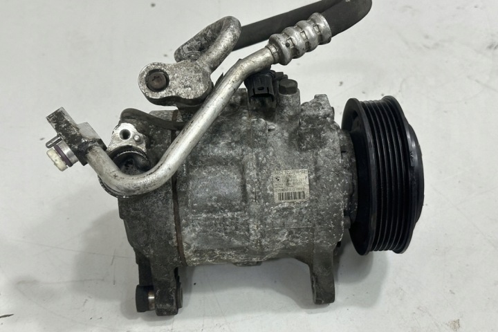 COMPRESSEUR DE CLIMATISATION BMW 3 (F30, F80) 9223695 2013
