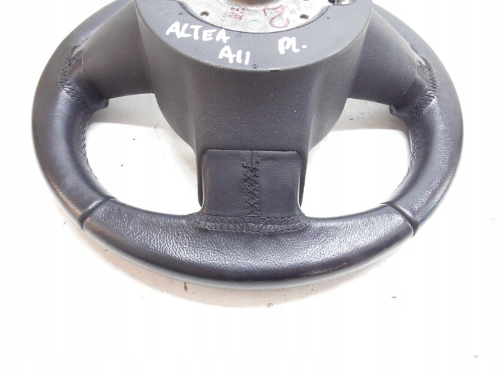VOLANT SEAT LEON II ALTEA XL TOLEDO III 2008R. CUIR MULTI ORIGINAL