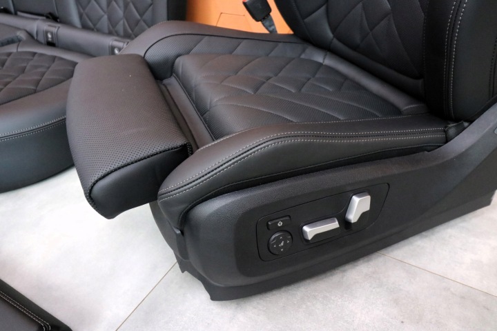 BMW X5 G05 LCI INTÉRIEUR SIÈGES SPORT CHAUFFÉ MÉMOIRE SENSAFIN NOIR