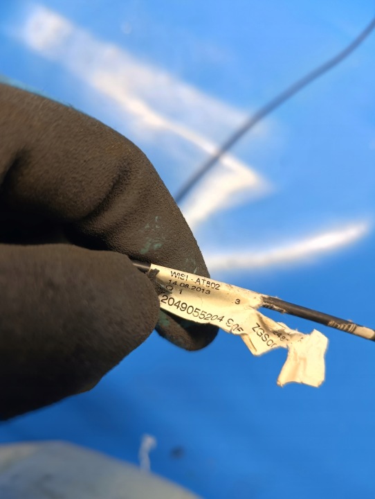 ANTENNE TOITS MERCEDES C CLASSE W204 LIFT 13R.