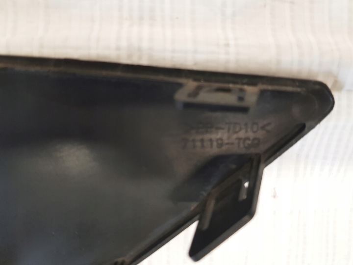BOUCHON GAUCHE SOUS RADAR GRILLES PARE-CHOCS AVANT OEM HONDA CIVIC X 16-19