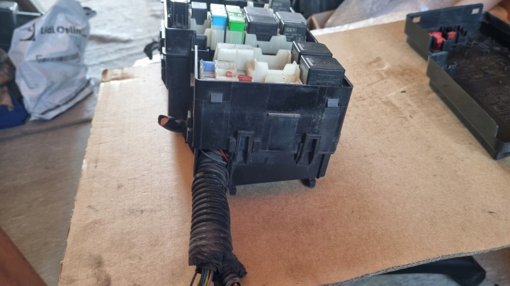 BOÎTE FUSIBLES FORD FOCUS MK2 9M5T-14A067-CA