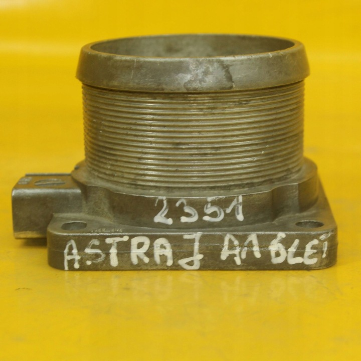 CONNECTEUR SUPPORT BRIDE PAPILLON DES GAZ OPEL ASTRA J 55556264 1.6 B A16LET