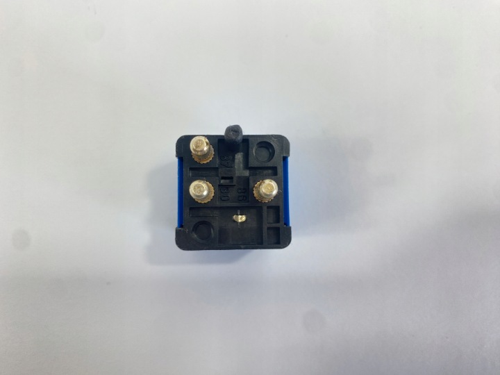 RELAIS MERCEDES W124 W140 R129 0015429919 4RA004122-03
