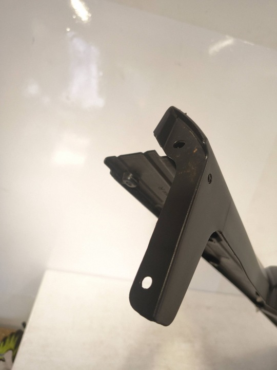 MOULURE SEUIL LATÉRALE DROITE SUZUKI VITARA 7723058U0