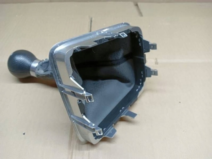 POMMEAU DE VITESSE CARTER CHANGEMENTS VITESSE VW GOLF PLUS 5M0711113