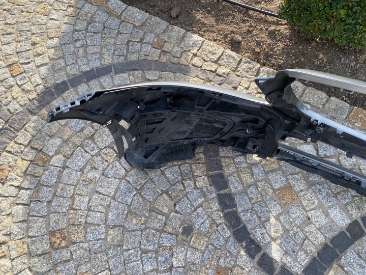 MERCEDES 205 AMG LIFT PARE-CHOCS AVANT 2058856002 ORIGINAL