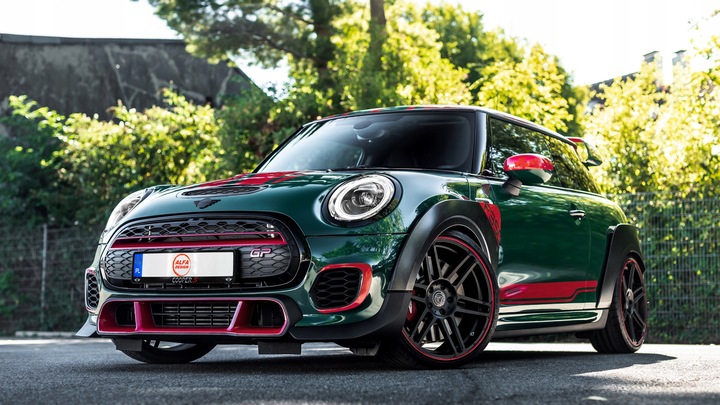 MINI COOPER S CUADRO PARA TABLICE REJESTRACYJ 1 PIEZAS 