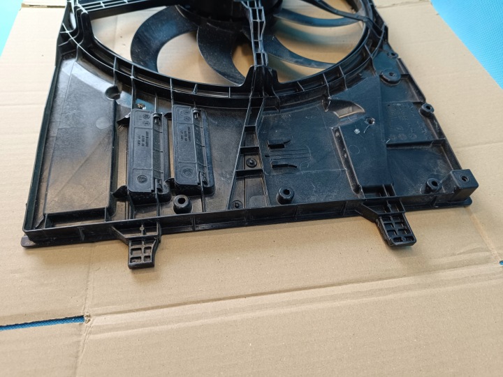 AUDI Q3 F3 SPORTBACK 1,5 TSI 2024R CHÂSSIS VENTILATEUR RADIATEURS 5WA959455B