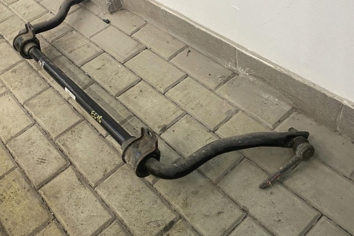 STABILISATEUR ARRIÈRE LAND ROVER DK625A771CA DIESEL 2015