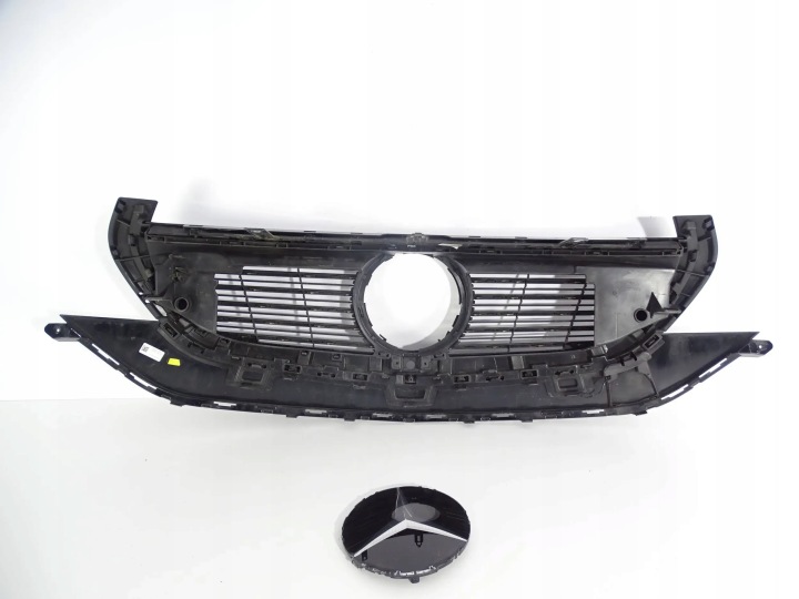 GRILLE CALANDRE RADIATEUR MERCEDES EQC 293 A293 W293 X293 A2938881800