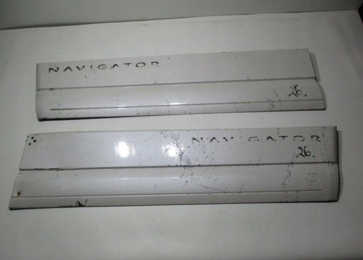 LINCOLN NAVIGATOR III MOULURE PROTECTION REVÊTEMENT