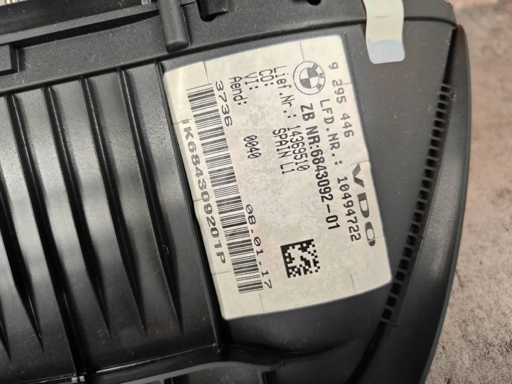 BMW F48 X1 COMPTEUR TABLEAU DE BORD DIESEL HUD 9295446 6843092 EUROPE