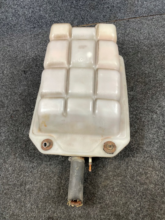IVECO EUROCARGO II 5.9 250KM RÉSERVOIR D'EXPANSION SUBSTITUT DBIV003TT