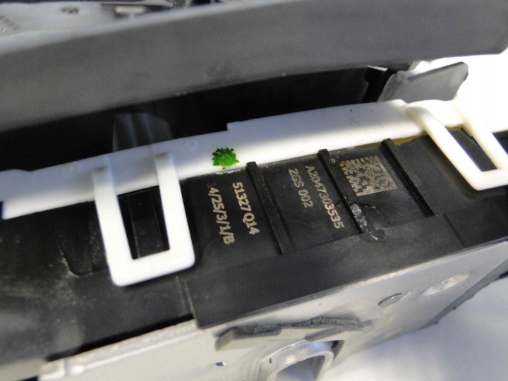 MERCEDES A W176 176 INSERT PORTES ARRIÈRE GAUCHE SERRURE