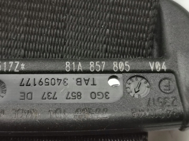 AUDI Q2 ARRIÈRE CEINTURE DE SÉCURITÉ 2017 81A857805