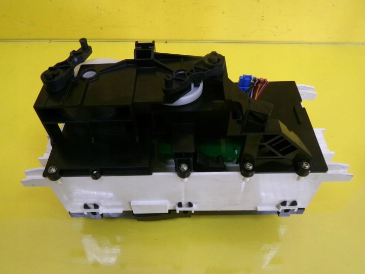 PANNEAU CONDUIT D'AIR MERCEDES-BENZ A W168 1688300385 NR756