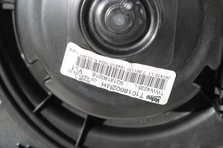 VW GOLF 7 VII AUDI A3 CHAUFFAGE 5Q1820002T VENTILATEUR CLIMATIC 5Q1 820 002