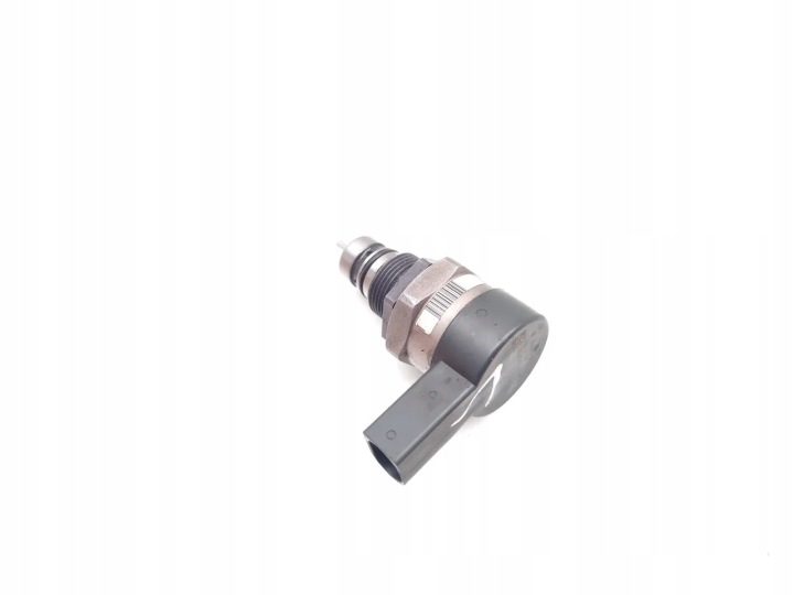 BMW 3 SERIES RÉGULATEUR PRESSION CARBURANTS 318D DIESEL 100KW (136 HP) 14241191