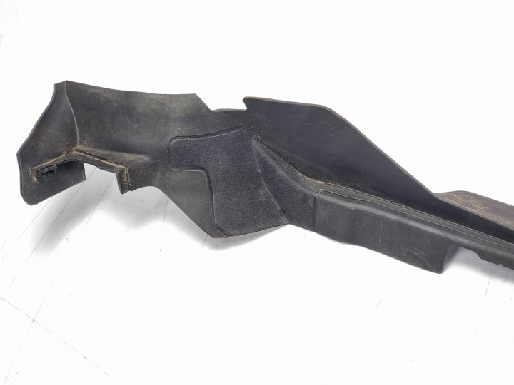 MOULURE GARDE-BOUE AUDI A8 S8 D5 4N0821170