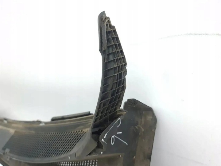 PLASTYK ESSUIE-GLACES AVANT KIA SPORTAGE (QL) 86151F1900 1.6L GASOLINE