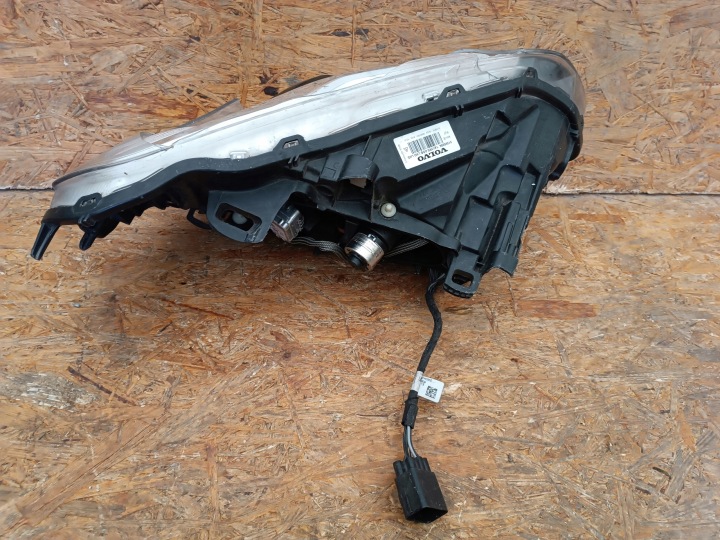 PHARE GAUCHE AVANT EUROPE XÉNON 31395896 VOLVO S60 V60 LIFT XC60