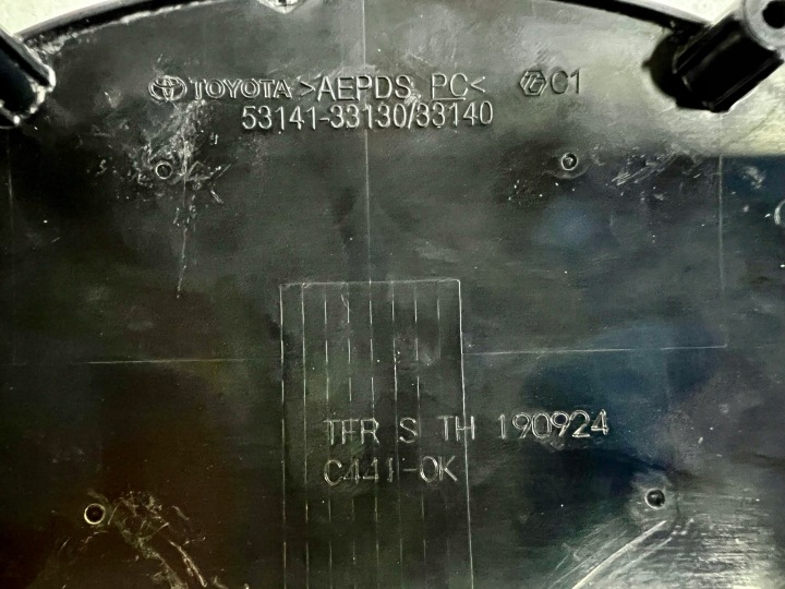 TOYOTA RAV4 V CAMRY VIII EMBLÈME LOGO RADAR 53141-33130 53141-33140