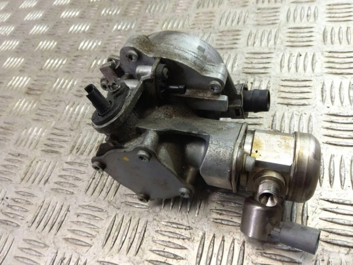 POMPE CARBURANTS BMW 3 (F30, F80) 7610761 3.5L GASOLINE 2014