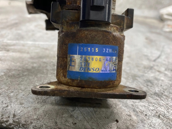 NISSAN PULSAR 1500CM3 DIESEL PIÈCES VERS DÉMARREUR 251153ZN0A