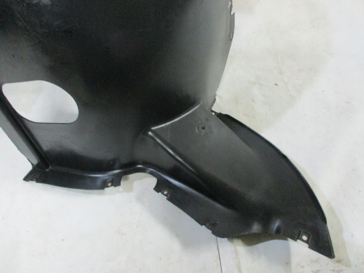 PASSAGE DE ROUE GAUCHE AVANT VW TOURAN 1T0805973L