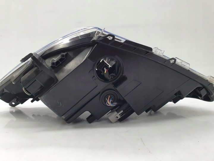 TOYOTA YARIS III LIFT 17-19 PHARE AVANT DROITE LED LENTILLE ORIGINAL EUROPE