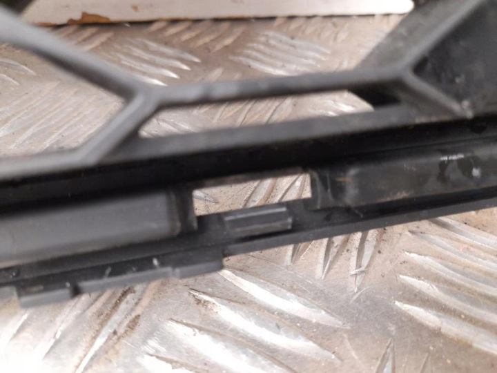GRILLE VOLKSWAGEN POLO 2021 2G0853677H