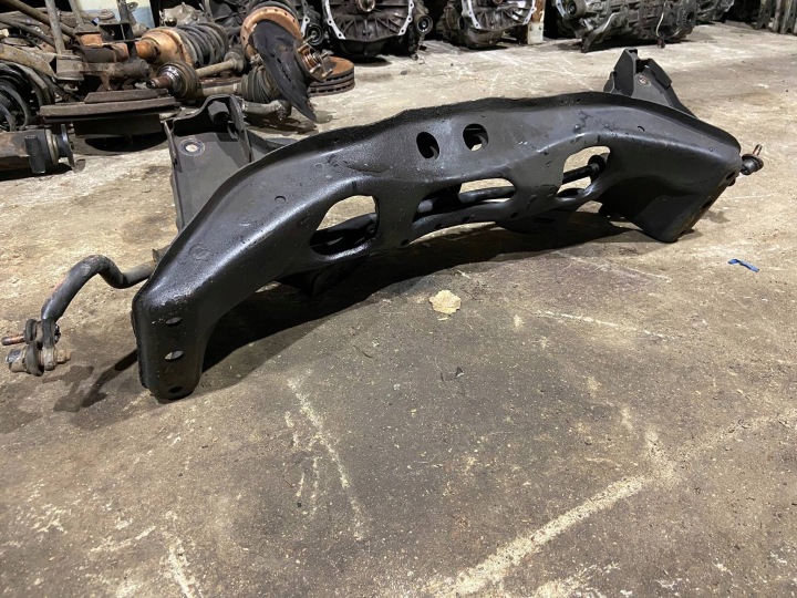 CHÂSSIS POUTRE AVANT SUSPENSIONS SUBARU IMPREZA II GD STI BLOB 03-04