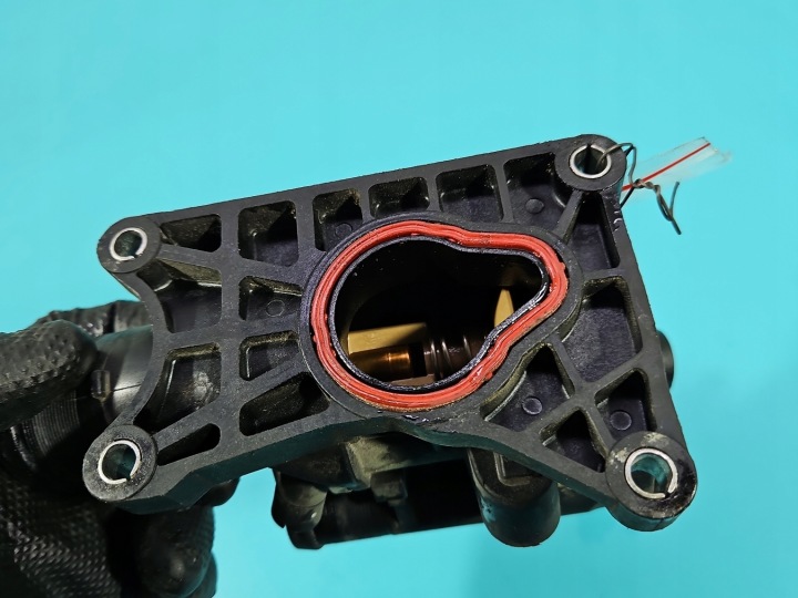 CHÂSSIS DACIA DOKKER 1,5 DCI A6082000015 110608920R THERMOSTAT